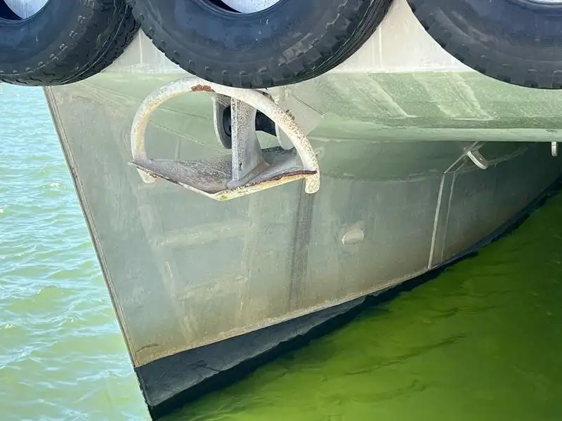 Kapal layar untuk dijual