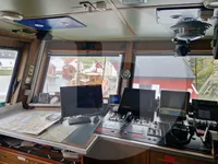 Kapal feri untuk dijual