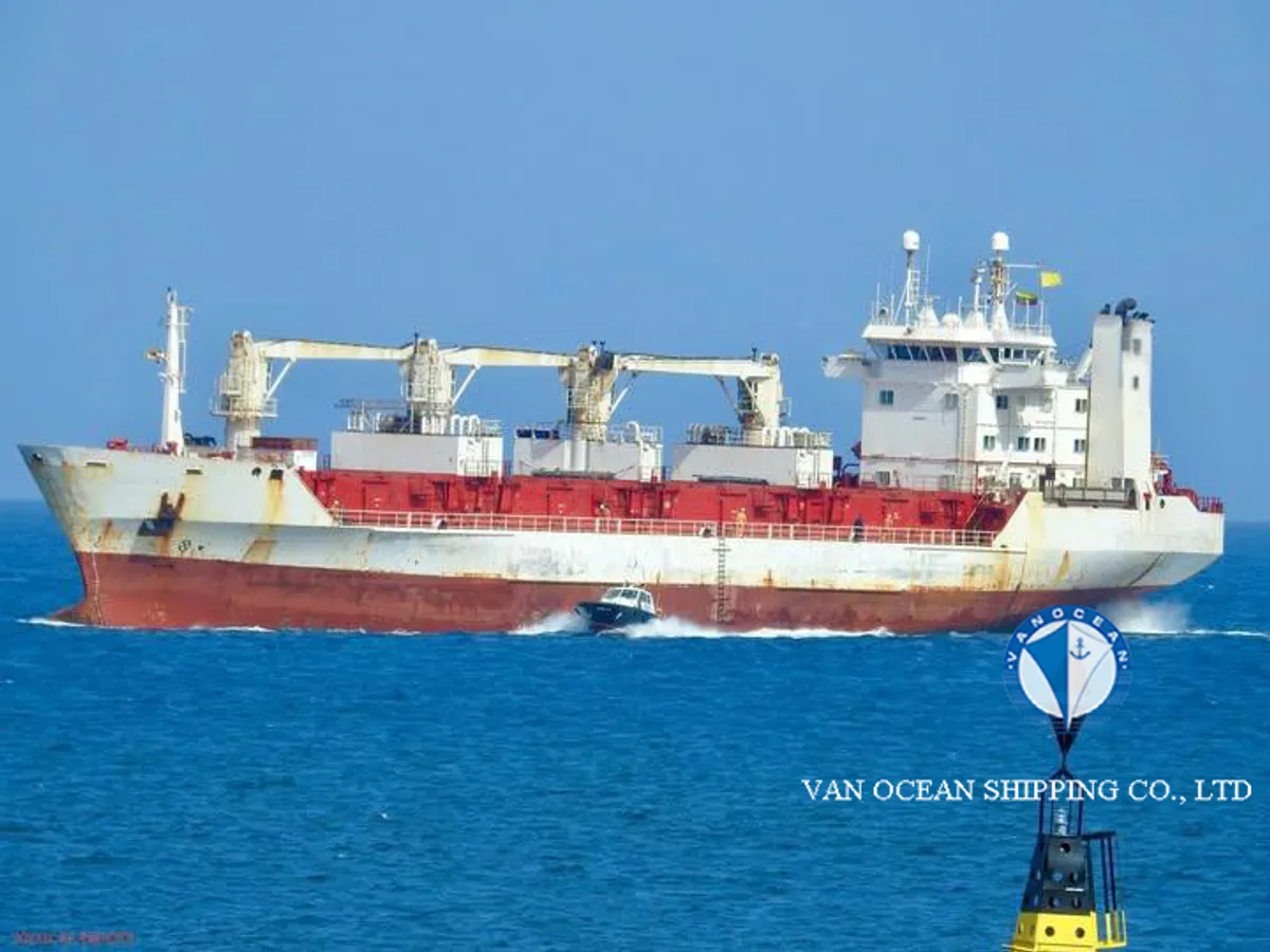 Kapal peti sejuk untuk dijual