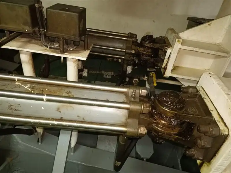 Kapal tunda untuk dijual