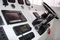 Kapal penyelamat untuk dijual