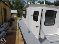 Kapal rondaan untuk dijual