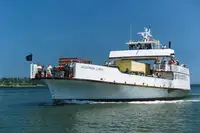 kapal RoPax untuk jualan