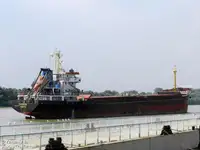 Kapal pengangkut pukal untuk dijual