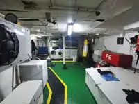 Kapal bekalan untuk dijual