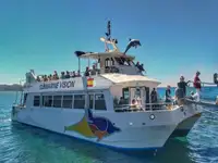 Kapal penumpang untuk dijual