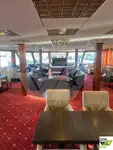 Kapal pelayaran untuk dijual
