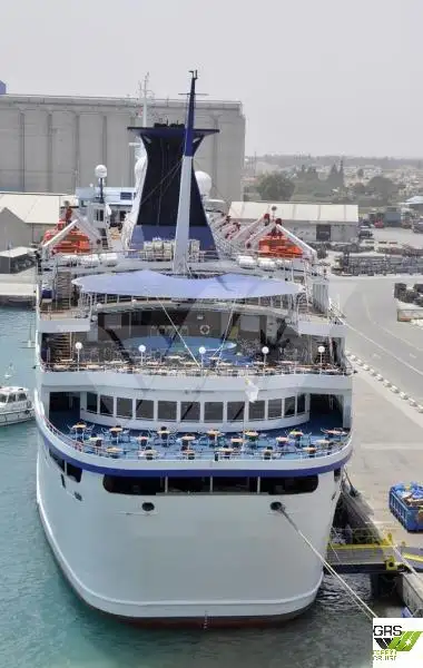 Kapal pelayaran untuk dijual