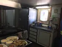 Kapal peti sejuk untuk dijual