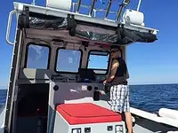 Kapal pemprosesan ikan untuk dijual
