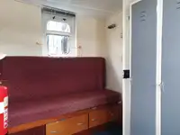 Kapal pelayaran untuk dijual