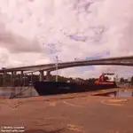Kapal pengangkut pukal untuk dijual