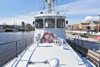 Kapal rondaan untuk dijual