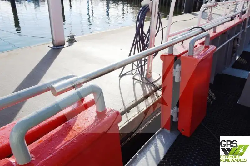 Kapal tinjauan untuk dijual