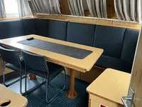 Kapal rondaan untuk dijual