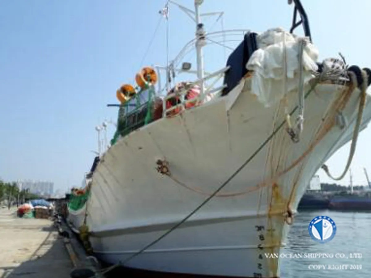 Kapal pencari sotong untuk dijual