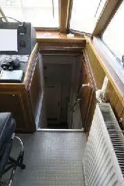 Kapal rondaan untuk dijual