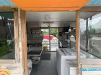 Katamaran untuk jualan