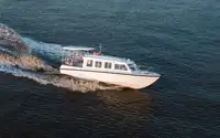 Kapal pelayaran untuk dijual