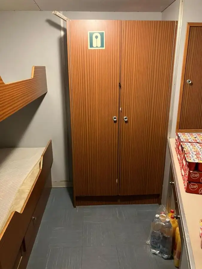 Kapal tunda untuk dijual