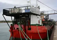 Tongkang untuk dijual