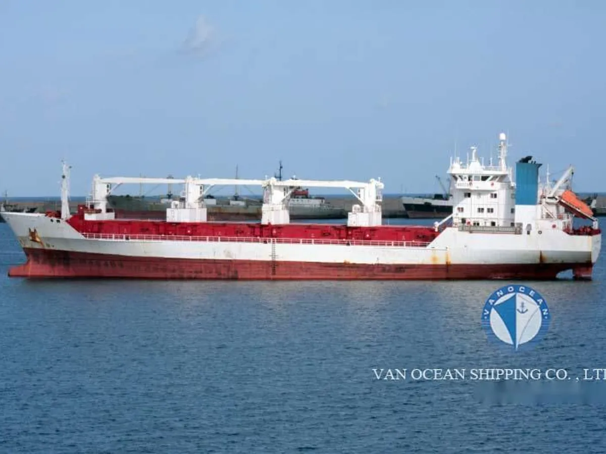 Kapal peti sejuk untuk dijual