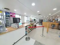 Kapal peti sejuk untuk dijual