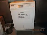 Kapal peti sejuk untuk dijual
