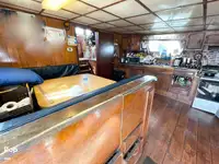 Kapal pukat untuk dijual