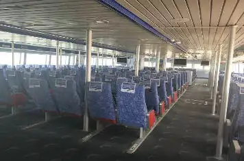 Kapal pelayaran untuk dijual