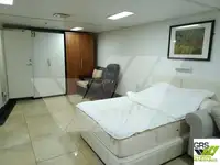 Kapal penginapan untuk dijual