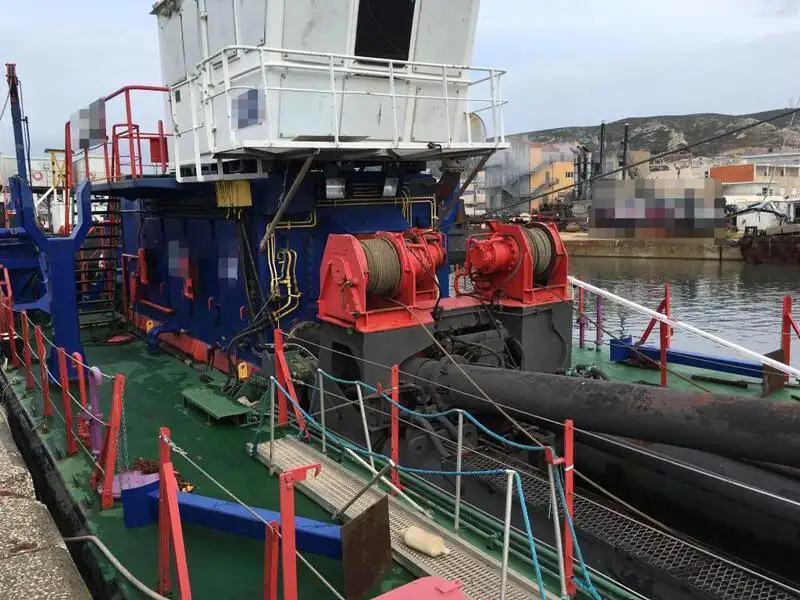 Kapal pengorek untuk dijual