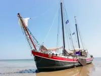 Kapal pengangkut pukal untuk dijual