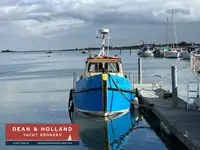 Kapal tunda untuk dijual