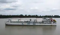 Kapal LNG untuk dijual