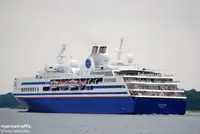 Kapal penumpang untuk dijual