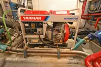 Kapal penyelamat untuk dijual