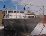 Kapal anak kapal untuk dijual
