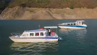 Kapal pelayaran untuk dijual