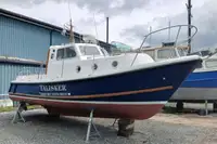 Kapal kerja untuk dijual