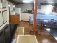 Kapal bekalan untuk jualan