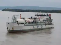 Kapal LNG untuk dijual