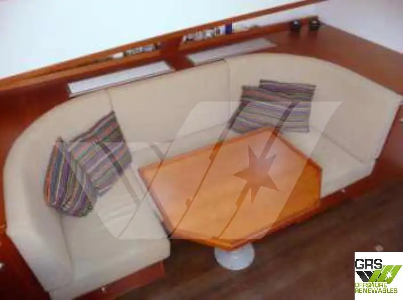 Kapal kerja untuk dijual