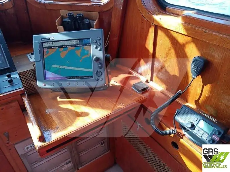 Kapal kerja untuk dijual