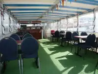 Kapal pesiar untuk jualan