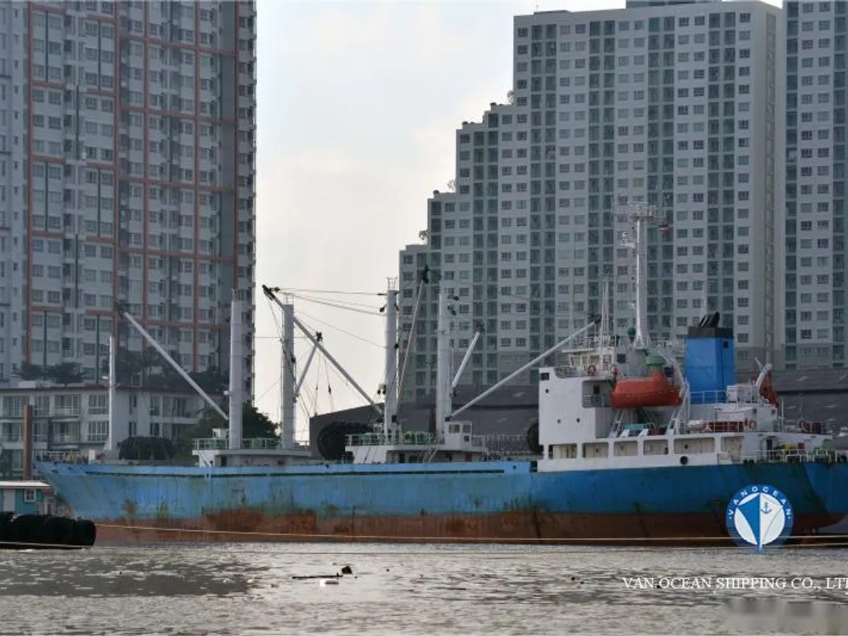 Kapal peti sejuk untuk dijual
