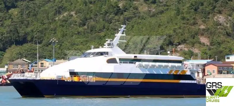 Kapal pelayaran untuk dijual