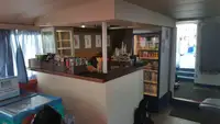 Kapal penumpang untuk dijual