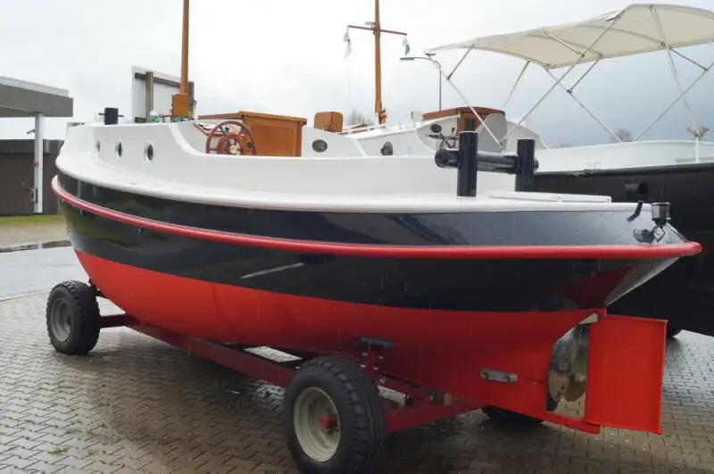 Kapal tunda untuk dijual