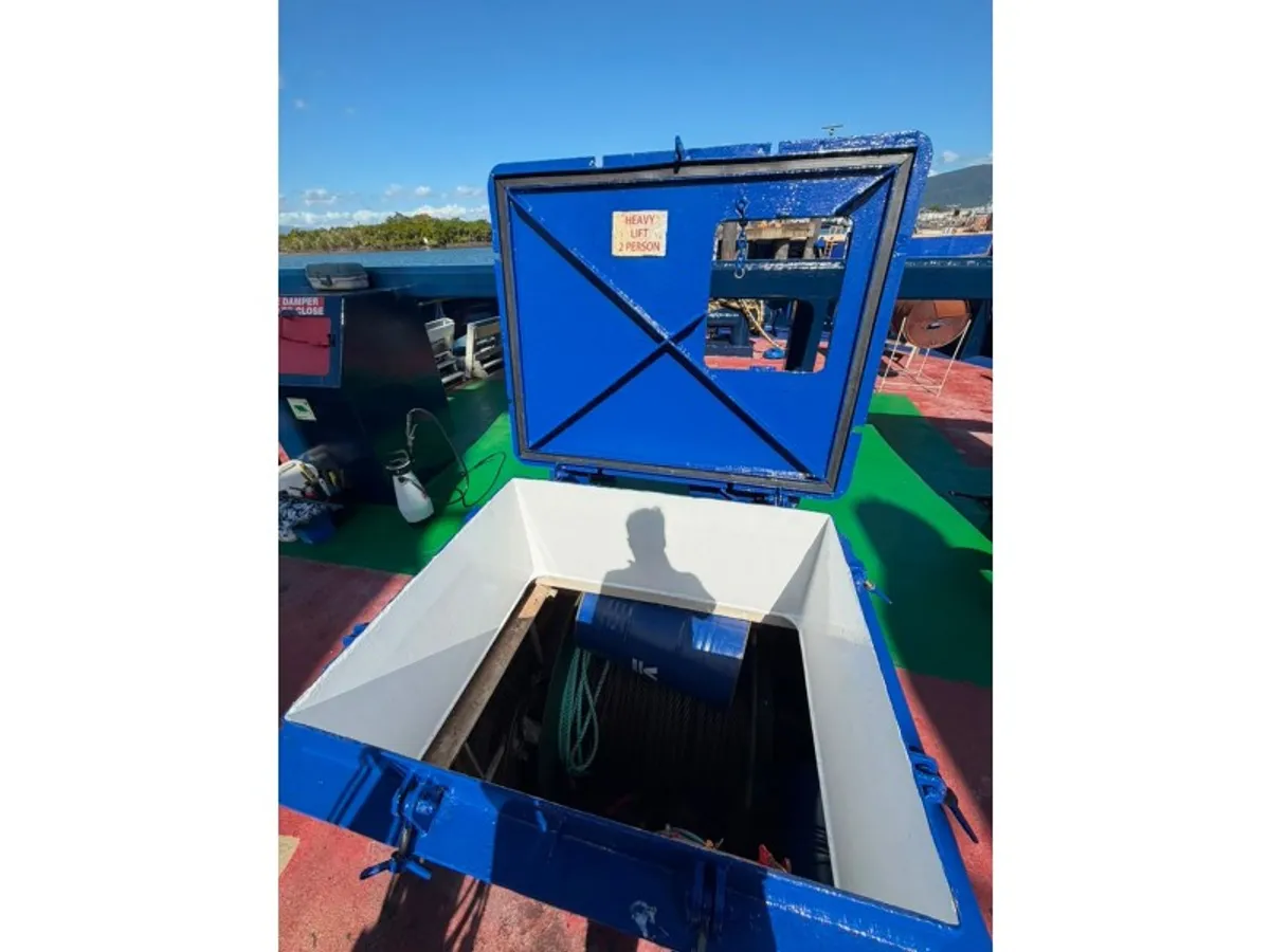 Kapal tunda untuk dijual